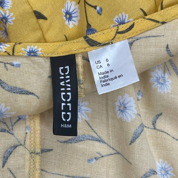 DIVIDED by H&M Yellow floral wrap dress - Picture 4 of 9